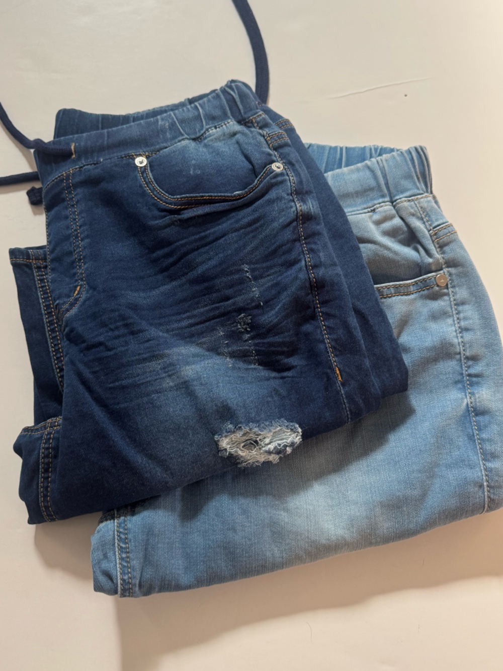 Women’s Stretch Blue Distressed Relaxed Jeans bundle